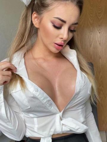 Моника Пиши Сейчас